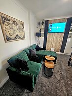 Cozy House in Bridgwater - Sleeps 6 - Long Stays