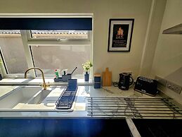 Cozy House in Bridgwater - Sleeps 6 - Long Stays