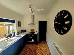 Cozy House in Bridgwater - Sleeps 6 - Long Stays