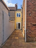 Cozy House in Bridgwater - Sleeps 6 - Long Stays