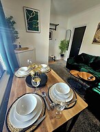 Cozy House in Bridgwater - Sleeps 6 - Long Stays