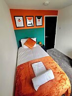 Cozy House in Bridgwater - Sleeps 6 - Long Stays