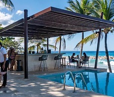 2 Bedroom 3 bath Beachfront Condo