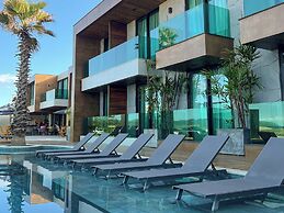 Marino Beach Hotel