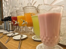 Marino Beach Hotel