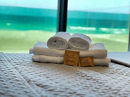 Marino Beach Hotel