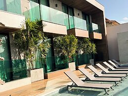 Marino Beach Hotel