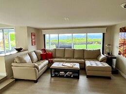 Lake and the City Bed and Breakfast