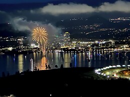 Lake and the City Bed and Breakfast