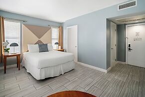 Kasa La Flora and Impala Miami Beach