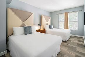 Kasa La Flora and Impala Miami Beach