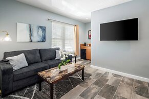 Kasa La Flora and Impala Miami Beach