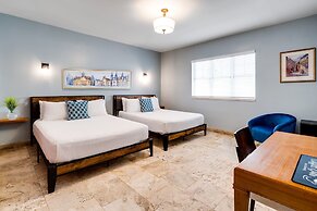 Kasa La Flora and Impala Miami Beach