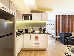 Grand Chapultepec by Kukun