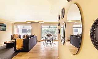 Grand Chapultepec by Kukun