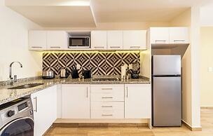 Grand Chapultepec by Kukun