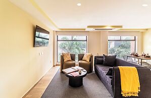 Grand Chapultepec by Kukun