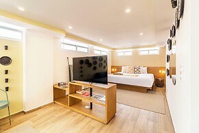 Grand Chapultepec by Kukun