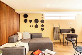 Grand Chapultepec by Kukun