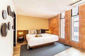 Grand Chapultepec by Kukun