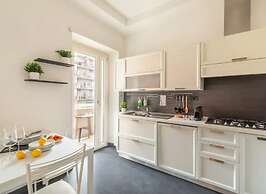 Elegant and bright property Rome Italy