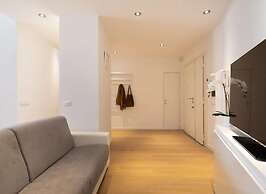 Elegant and bright property Rome Italy