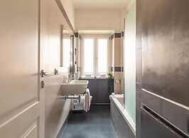 Elegant and bright property Rome Italy