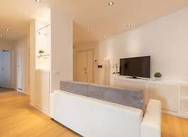 Elegant and bright property Rome Italy