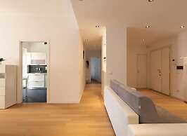 Elegant and bright property Rome Italy