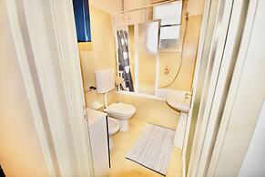 Blue Sky Apartment by Wonderful Italy