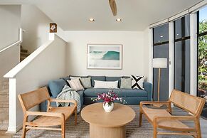 Napili Bay NPG-C11 by KBM