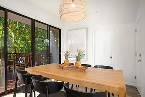 Napili Bay NPG-C11 by KBM