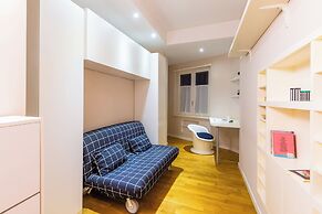 Stylish Apartment at Piazza Municipio