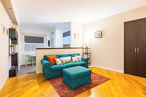 Stylish Apartment at Piazza Municipio