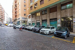 Stylish Apartment at Piazza Municipio
