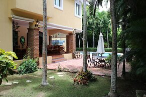 Villa GuavaBerry 5BR 6Bds 12Pax HugePool