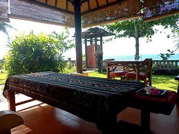 Bali North Beach B&B