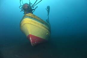 Bali North Beach B&B