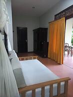 Bali North Beach B&B