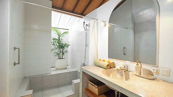 Villa Celeste by Villa Finder