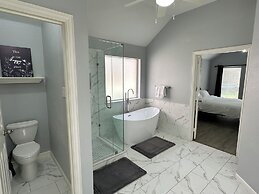 Spacious 5-bedroom Home for Large Family