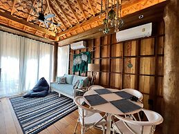 Sealord Naithon Beach Phuket