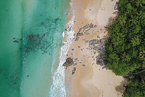 Sealord Naithon Beach Phuket