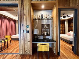 Sealord Naithon Beach Phuket