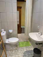 Bali Asli Guest House by EPS