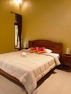 Bali Asli Guest House by EPS