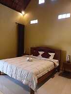 Bali Asli Guest House by EPS