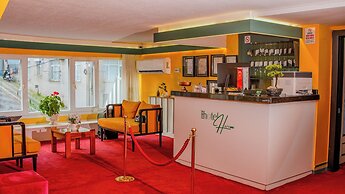 Mini Harem Hotel