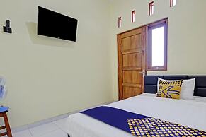 SPOT ON 90577 Griya Afifah Syariah