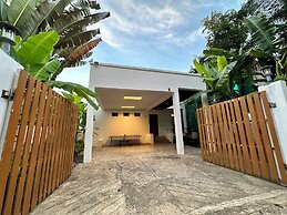 Private Villa Siray Beach Front